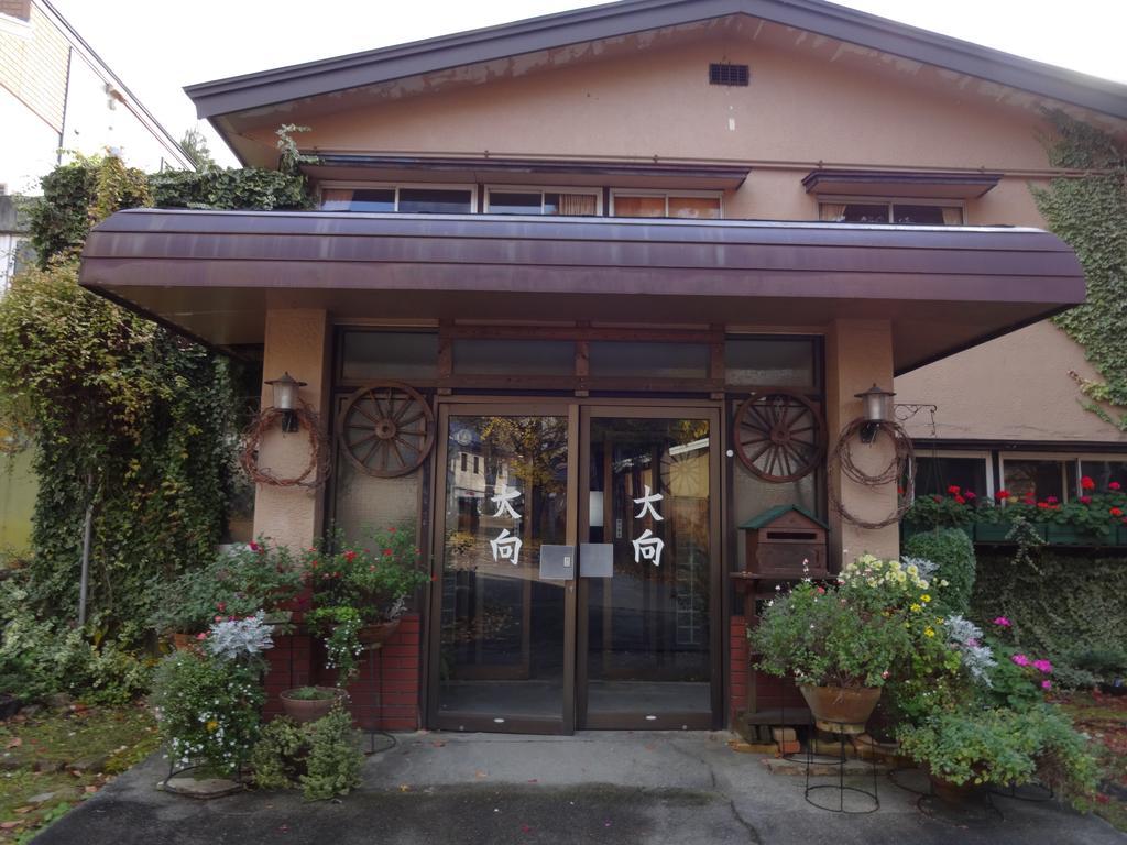 Oomukou Ryokan Hakuba Buitenkant foto