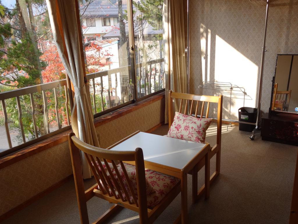 Oomukou Ryokan Hakuba Buitenkant foto