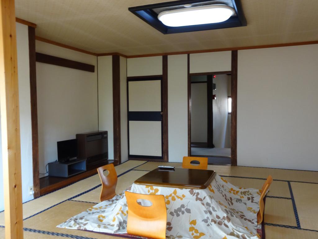 Oomukou Ryokan Hakuba Kamer foto